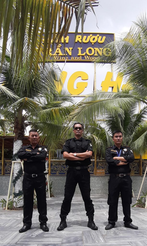 An Ninh Hòa Bình: Nhân viên bảo vệ nhà hàng Trần Long