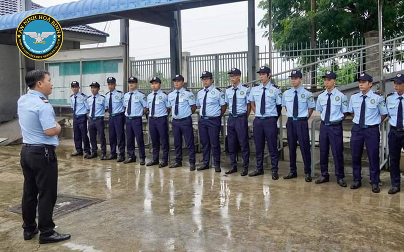 Bảo vệ nhà máy, khu công nghiệp chuyên nghiệp, an toàn 1 Tại sao bảo vệ nhà máy, khu công nghiệp đóng vai trò quan trọng?