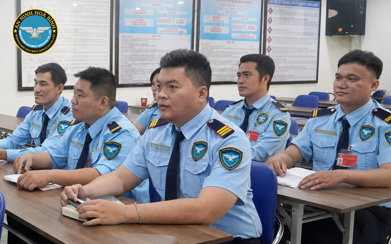 Công ty cung cấp bảo vệ KCN là gì? Doanh nghiệp cần biết gì trước khi thuê?